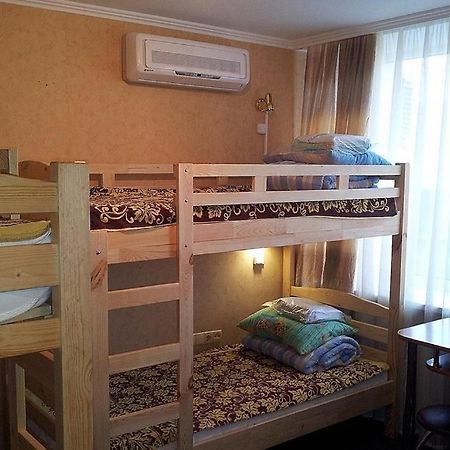 Paradise Hotel Gomel Bagian luar foto