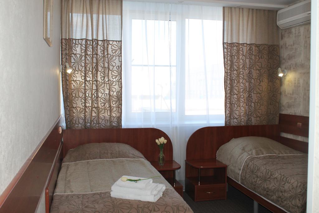 Paradise Hotel Gomel Bagian luar foto
