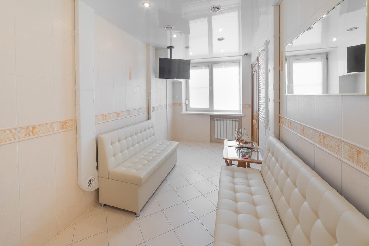 Paradise Hotel Gomel Bagian luar foto
